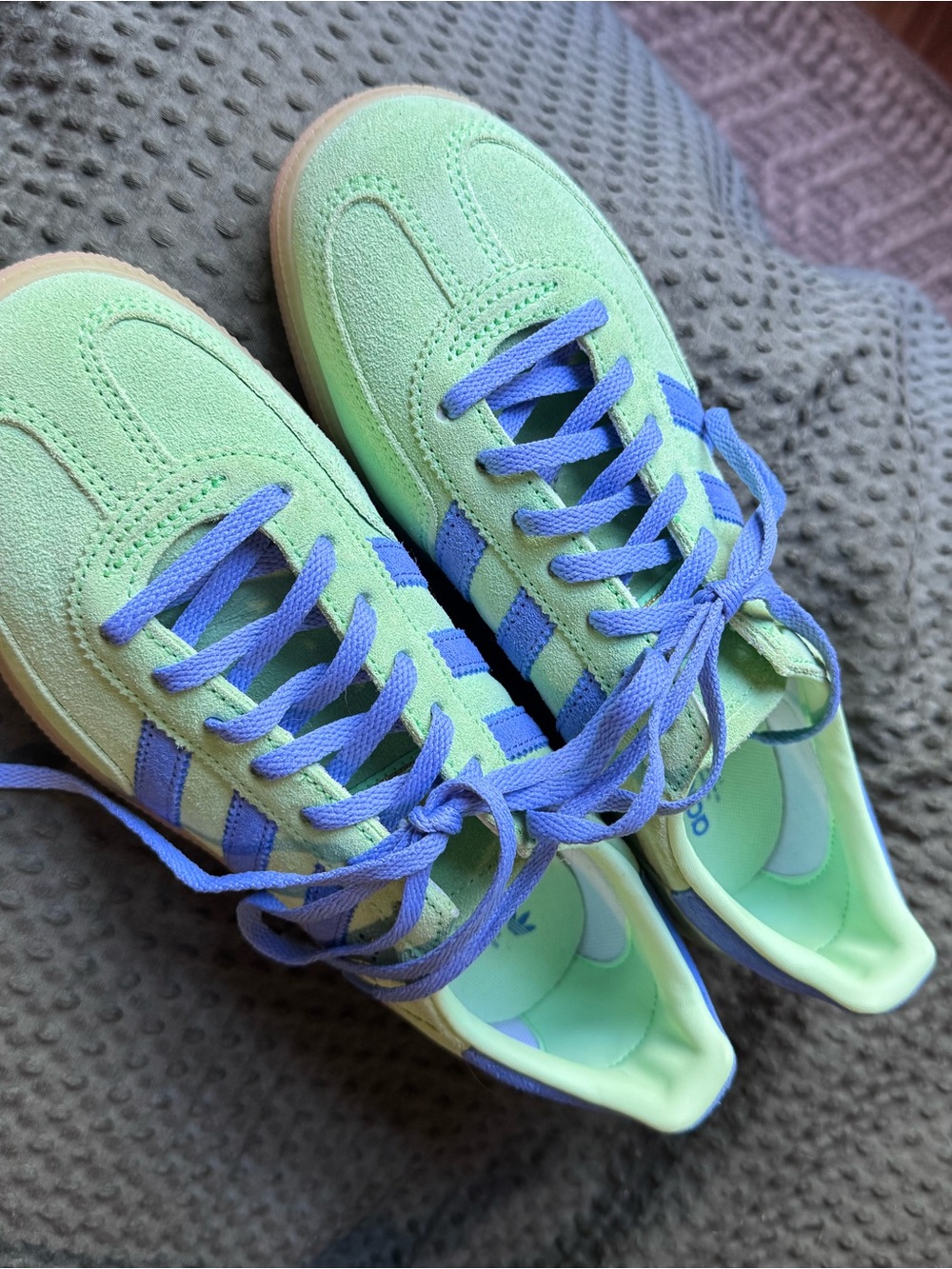 adidas Women’s Handball Spezial mint green NWOT - Picture 1 of 3
